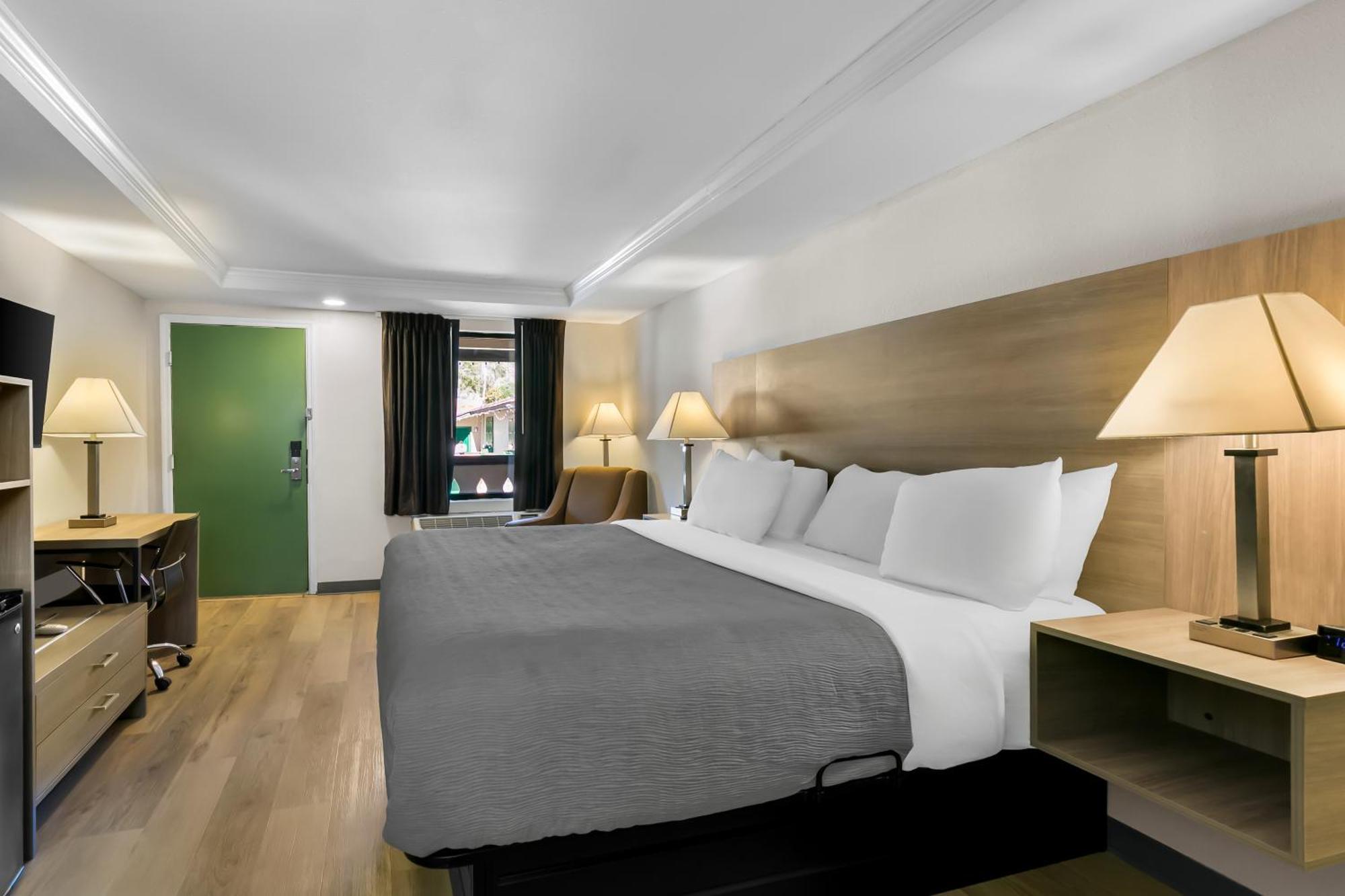 Quality Inn Downtown הלן מראה חיצוני תמונה